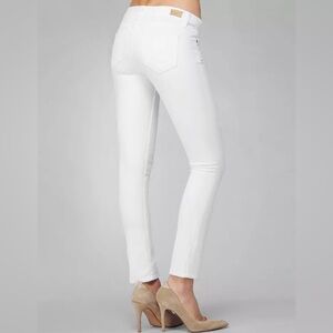 Paige Skyline Ankle Peg Jeans in Crisp White